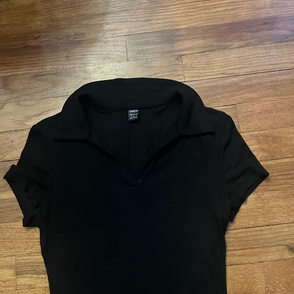 Black color dress - Picture 2 of 3